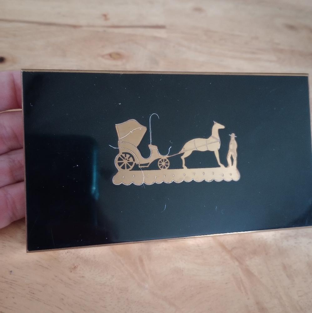 Volupte Horse&Carriage compact carryall. Your Purchase Supports Wildlife Rescue!